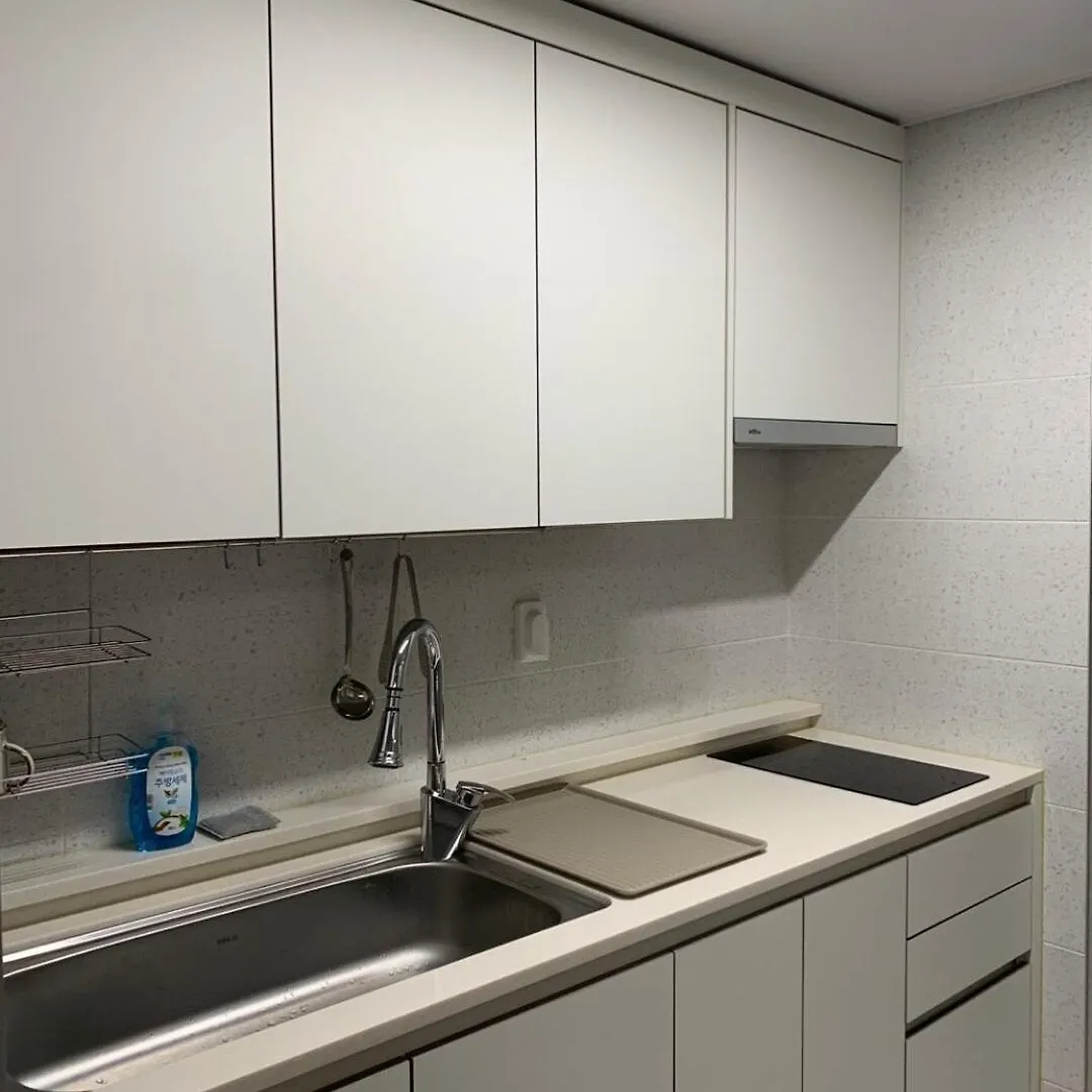 Teheran-Ro Balcony View Apartment Private House Basic For 2 People City Airport 7 Minutes Recently Renewed Seoul